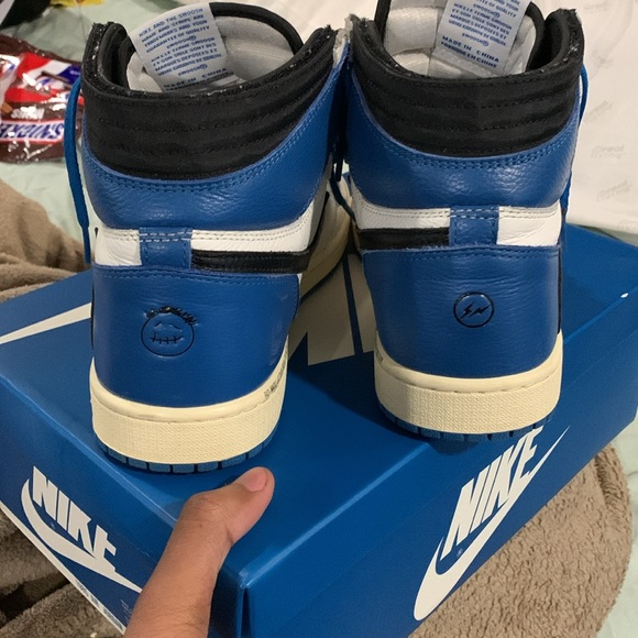 Travis Scott Fragments High - Picture 5 of 9